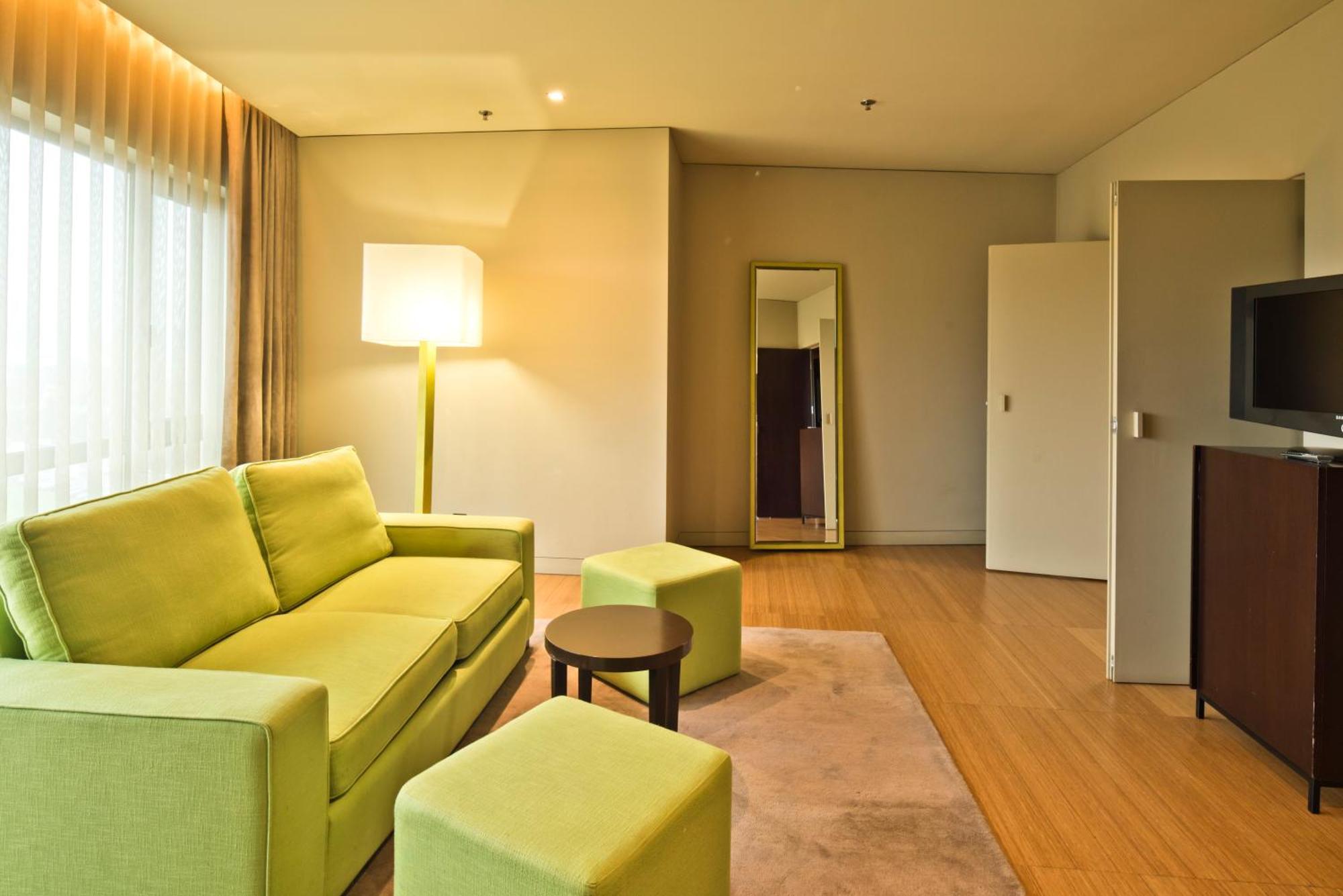Golden Tulip Sao Joao Da Madeira Hotel Room photo